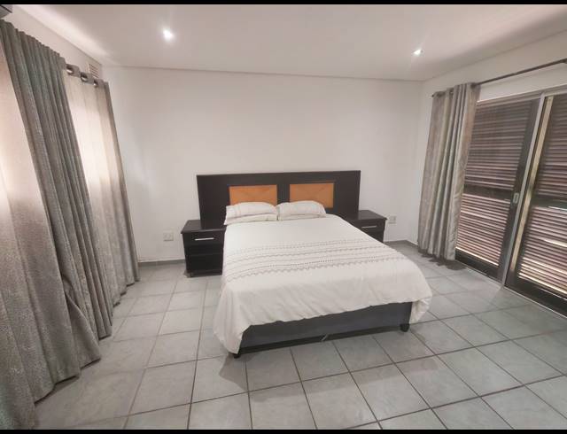 11 BEDROOM HOUSE FOR SALE IN GLENASHLEY